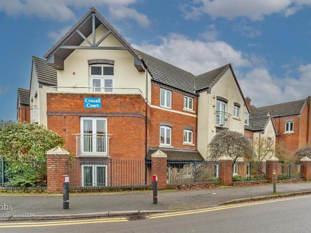 Flat for sale in Aldridge, Leighswood