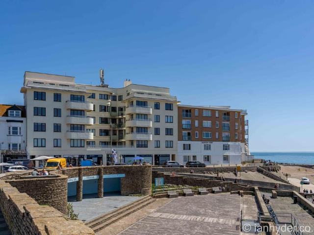 Flat for sale in Rottingdean
