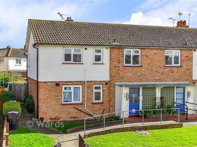 Flat for sale in Westgate-on-Sea, Acol