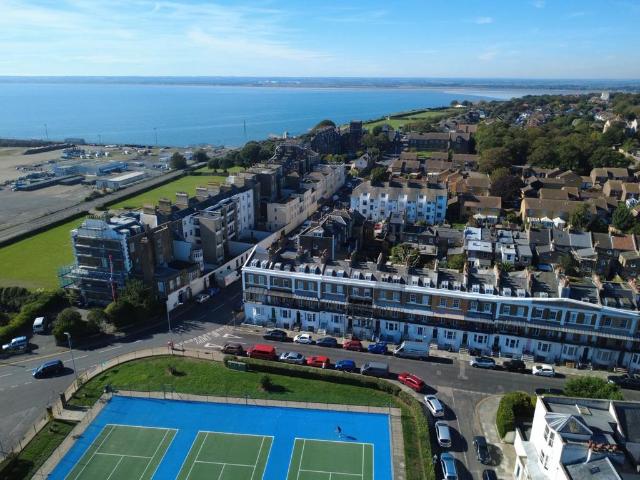 Flat for sale in West Cliff, Thanet