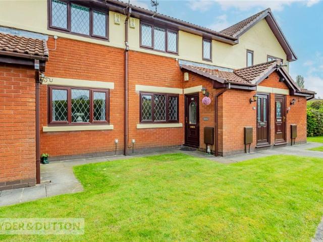 Flat for sale in Burnedge, Greater Manchester