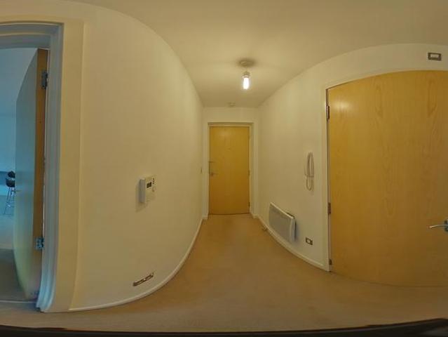 Flat for sale in Pentre-chwyth, Bon-y-maen