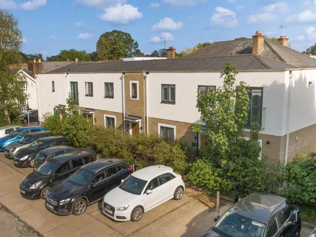 Flat for sale in Ashley Park, Surrey
