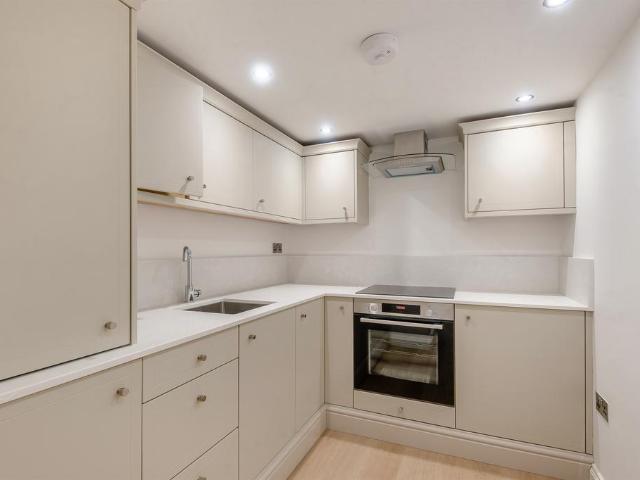 Flat for sale in Baron St Martin, Barholm