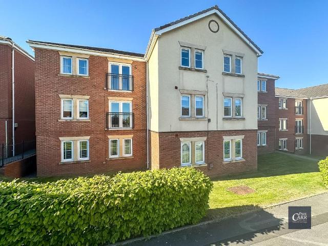 Flat for sale in Pheasey, Streetly