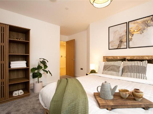 Flat for sale in South Ashford, Bridgefield