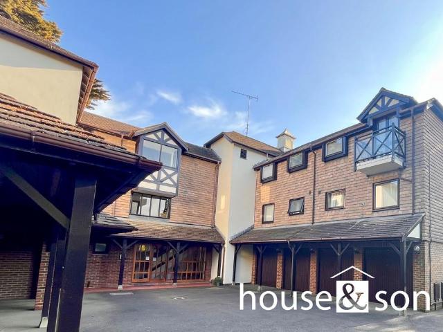 Flat for sale in Springbourne, Bournemouth