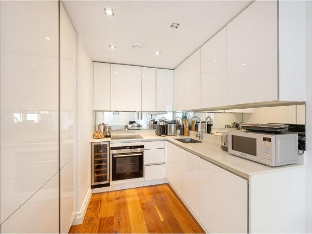 Flat for sale in Victoria, Isle Of Man