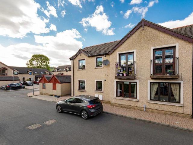 Flat for sale in Peebles, Scotland