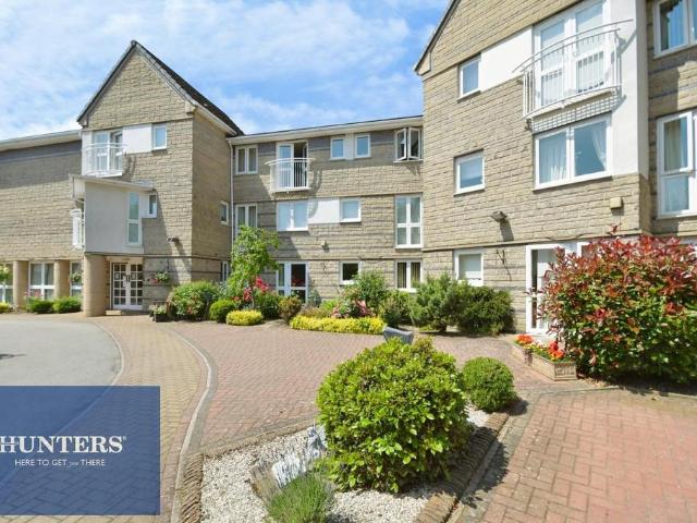 Flat for sale in Loundsley Green, East Midlands