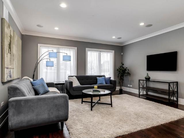 Flat for sale in Park Town, Spring Park