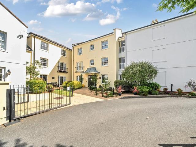 Flat for sale in Montpellier, Golden Valley