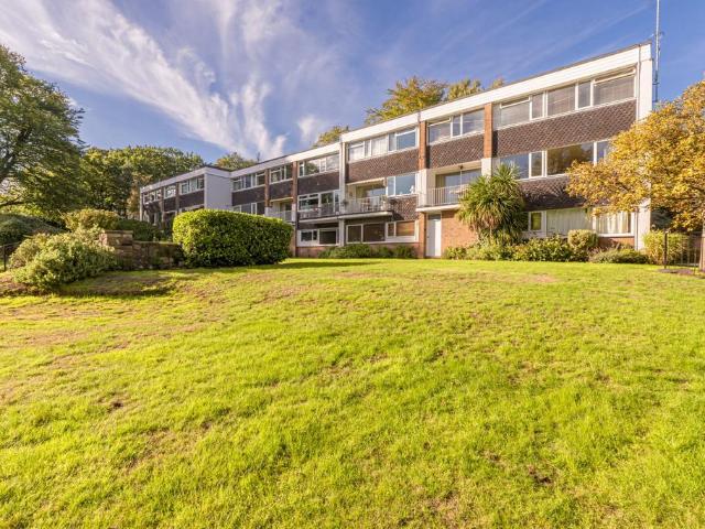 Flat for sale in Edgbaston, West Midlands