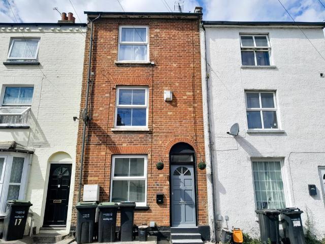 Flat for sale in Milton, Hamerton