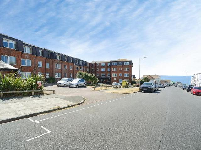 Flat for sale in Telscombe, Iford