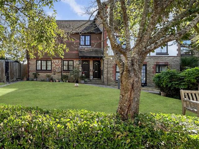 Flat for sale in Chichester, Littlecote