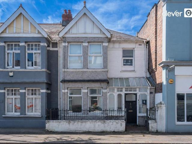 Flat for sale in Mount Wise