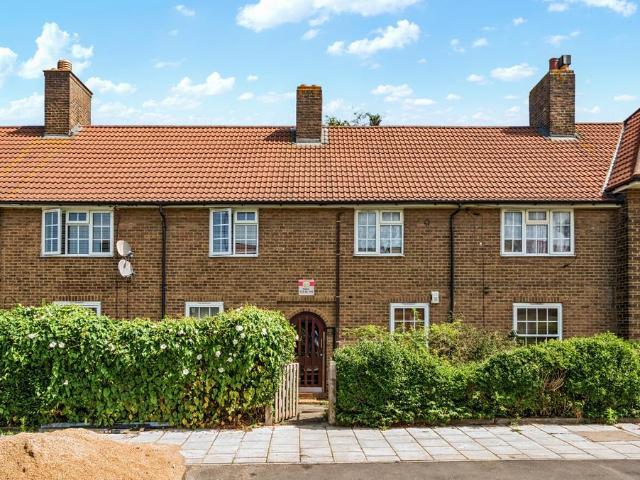 Flat for sale in London Borough of Lewisham, Greater London