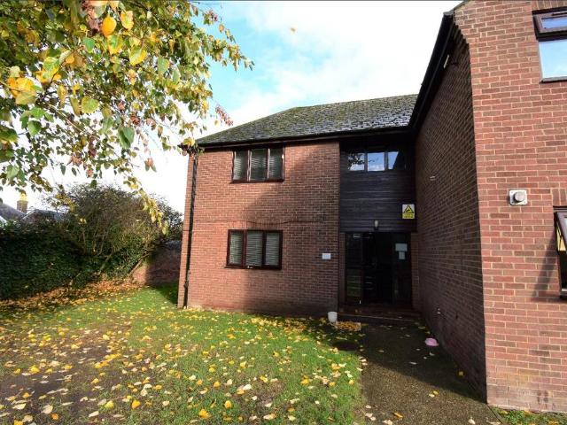 Flat for sale in Manningtree, Tendring