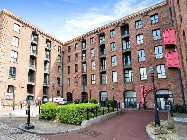 Flat for sale in Waterfront, Calderstones