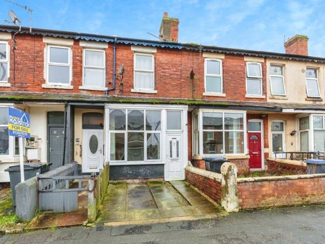 Flat for sale in Claremont, Blackpool