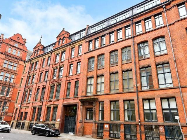 Flat for sale in City Centre, Georgia