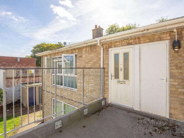 Flat for sale in Lakenham, Norwich