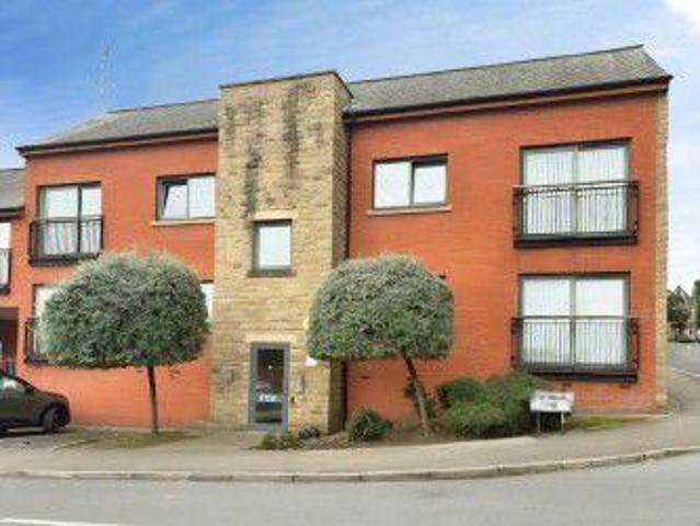 Flat for sale in Ecclesfield, South Yorkshire