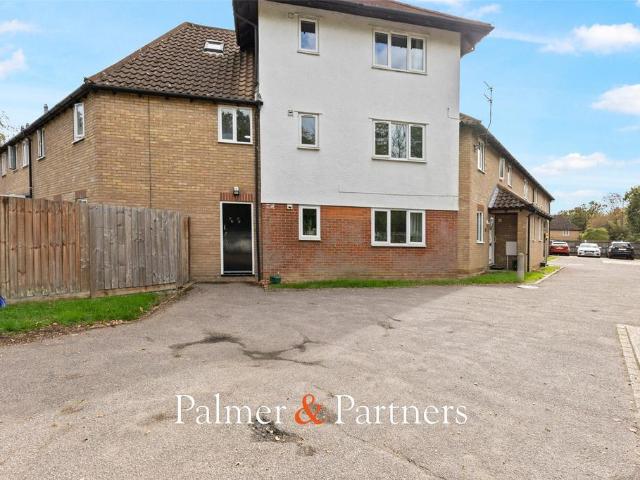 Flat for sale in Eight Ash Green, Colchester
