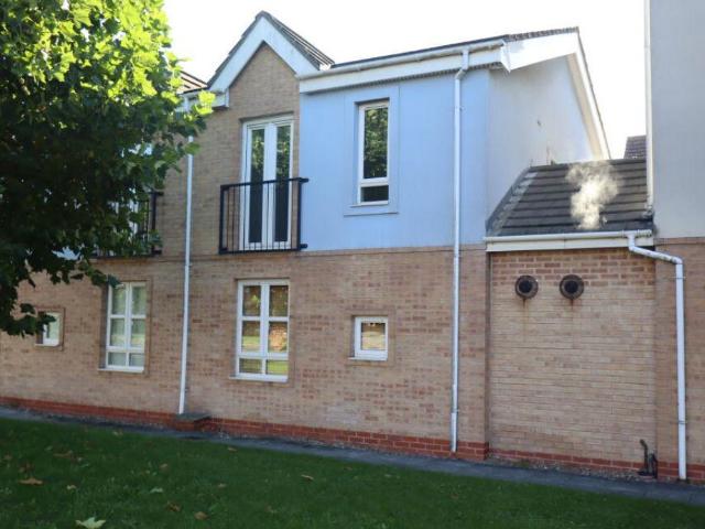 Flat for sale in Brayford, Lincolnshire