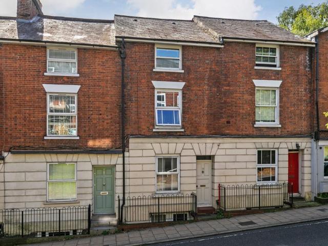 Flat for sale in Fulflood, Hampshire