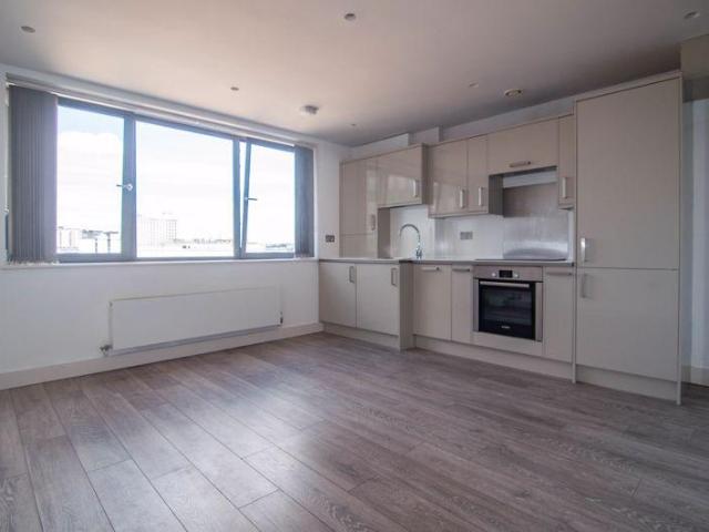 Flat for sale in Broadmead, Feckenham