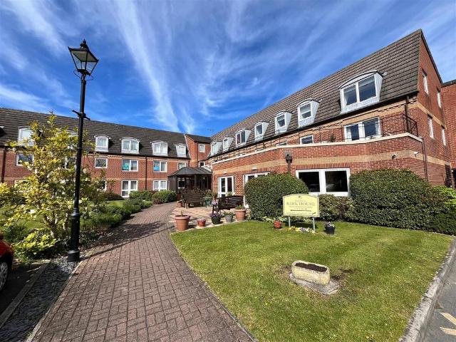 Flat for sale in Anlaby with Anlaby Common, Anlaby