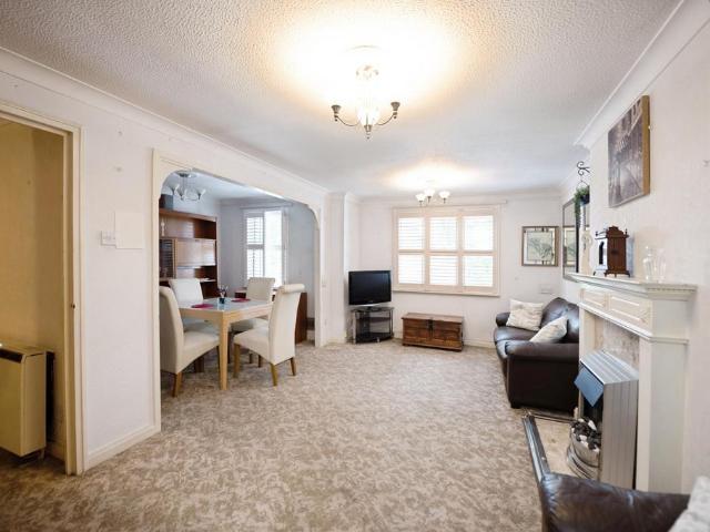 Flat for sale in Greater London