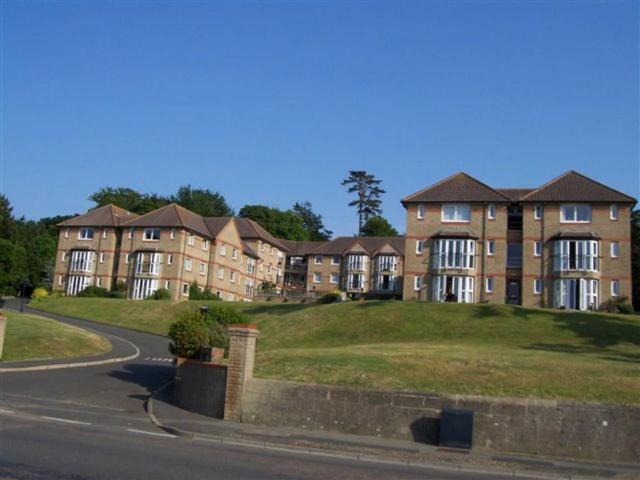 Flat for sale in Cowes, Isle Of Wight