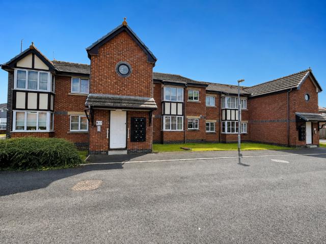 Flat for sale in Holmes, Cabus