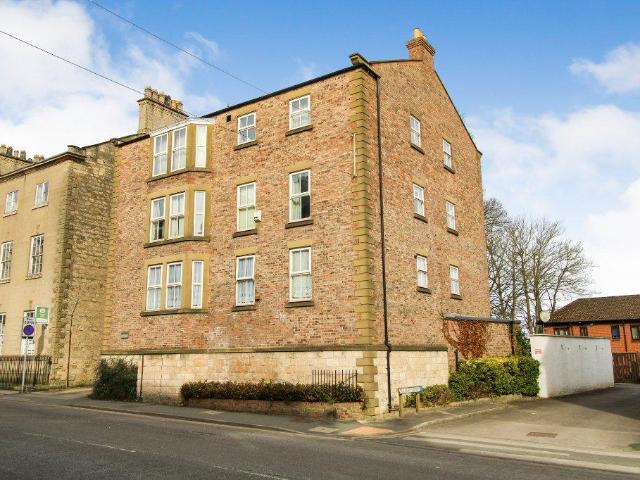 Flat for sale in Calcutt, Knaresborough