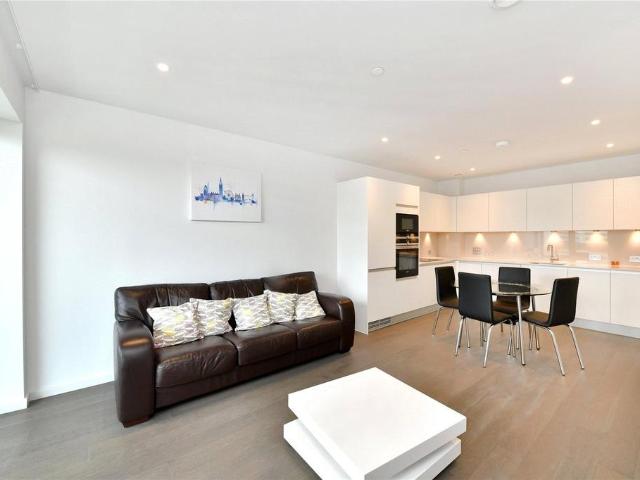 Flat for sale in Barnsbury, Greater London