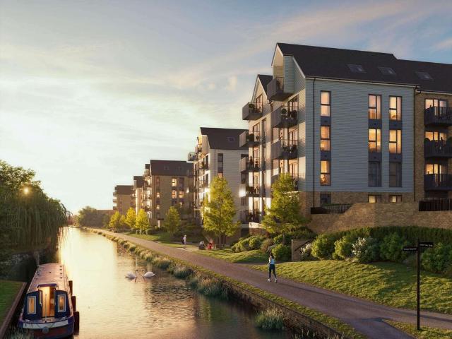 Flat for sale in Hertford, Colliers End