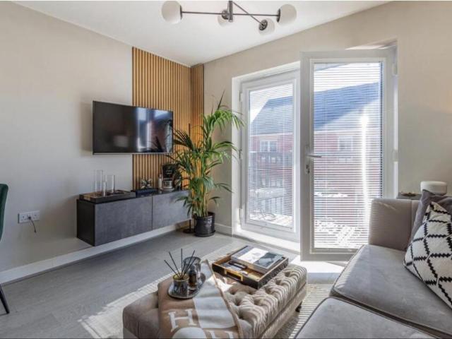 Flat for sale in Falcon Lodge, Wales