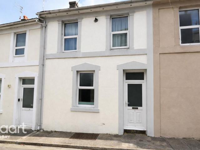 Flat for sale in Upton, Torquay