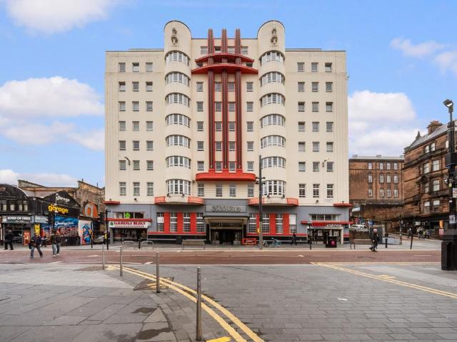 Flat for sale in Garnethill, Scotland