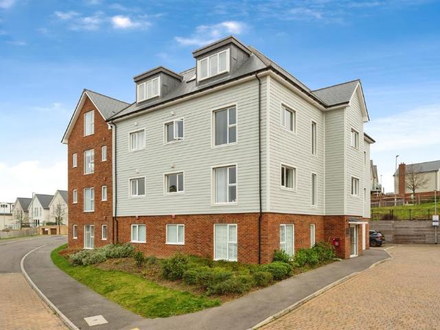 Flat for sale in Sherwood, Sandown Park