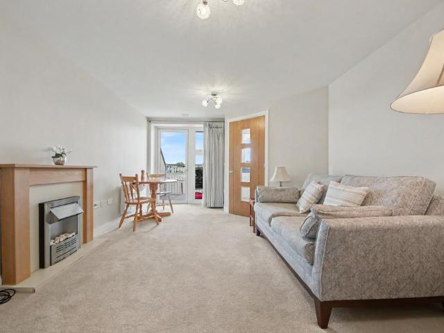 Flat for sale in Bitterne Park, City Of Southampton