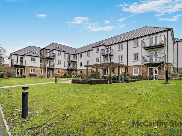 Flat for sale in Trowbridge