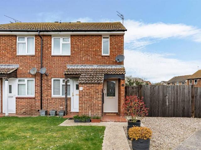Flat for sale in Herne and Broomfield, The Bridge