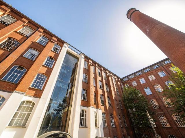 Flat for sale in Old Ford, Bow