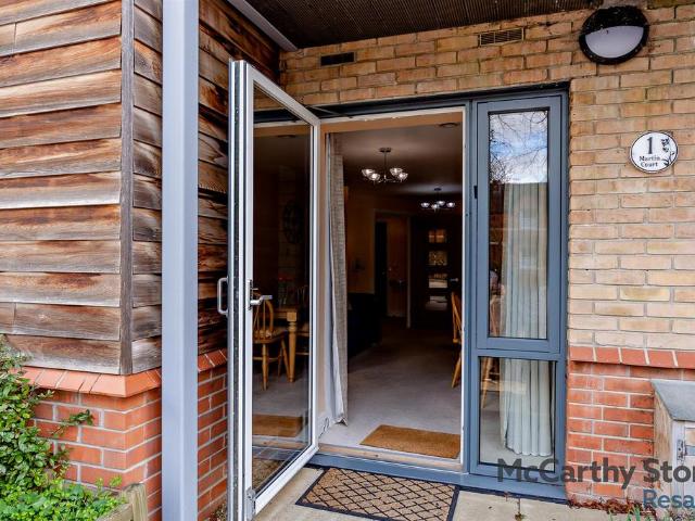 Flat for sale in Grantham, Barholm