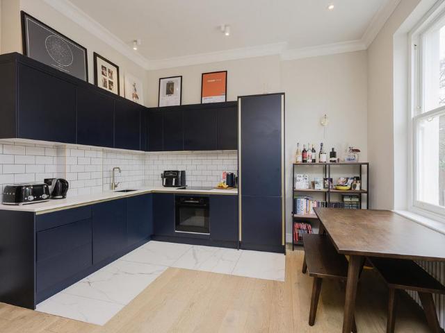 Flat for sale in St Margarets, Greater London