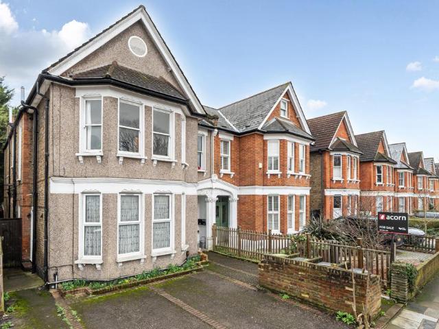 Flat for sale in London Borough of Lewisham, Greater London